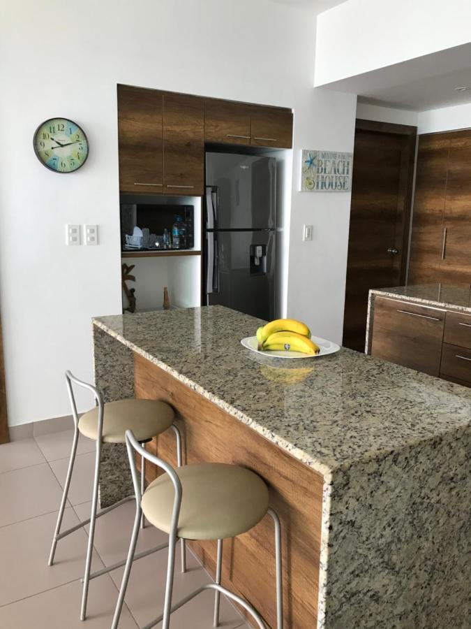 Resort Playa Azul Departamentos Frente Al Mar تونسوبا المظهر الخارجي الصورة