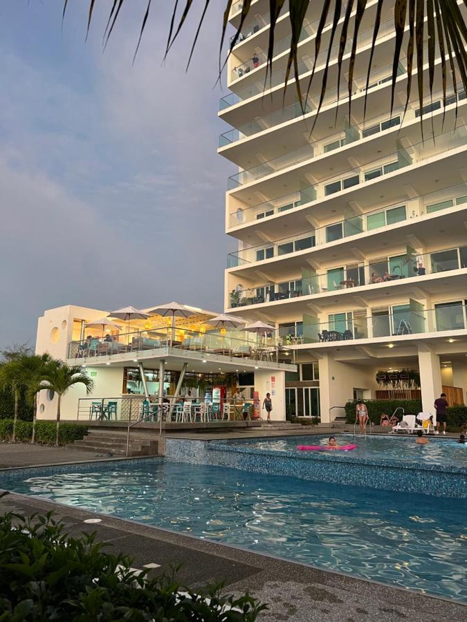 Resort Playa Azul Departamentos Frente Al Mar تونسوبا المظهر الخارجي الصورة