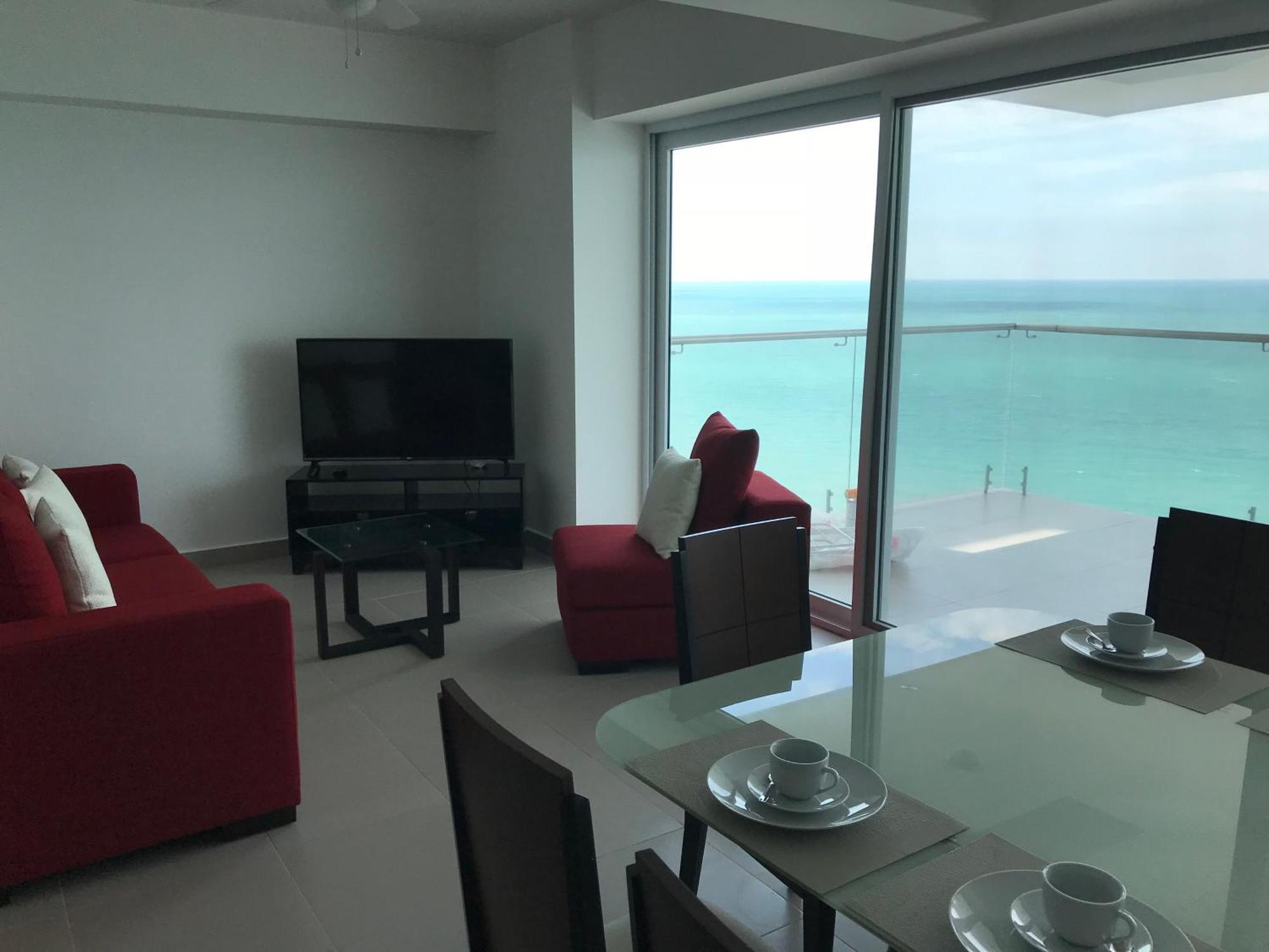 Resort Playa Azul Departamentos Frente Al Mar تونسوبا الغرفة الصورة