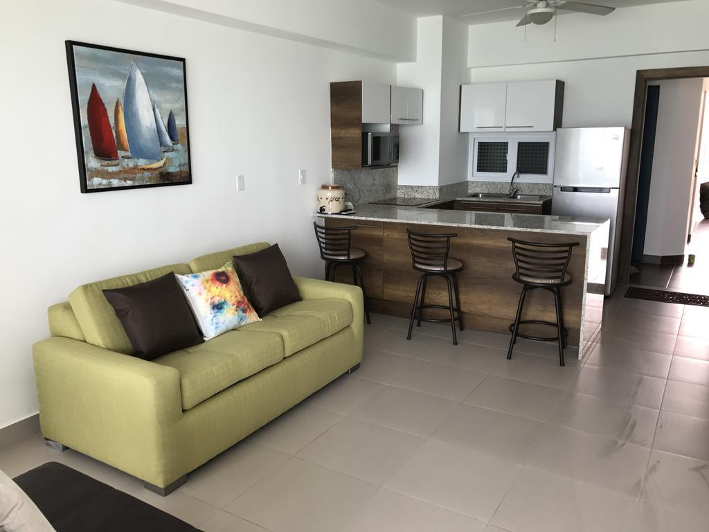 Resort Playa Azul Departamentos Frente Al Mar تونسوبا المظهر الخارجي الصورة