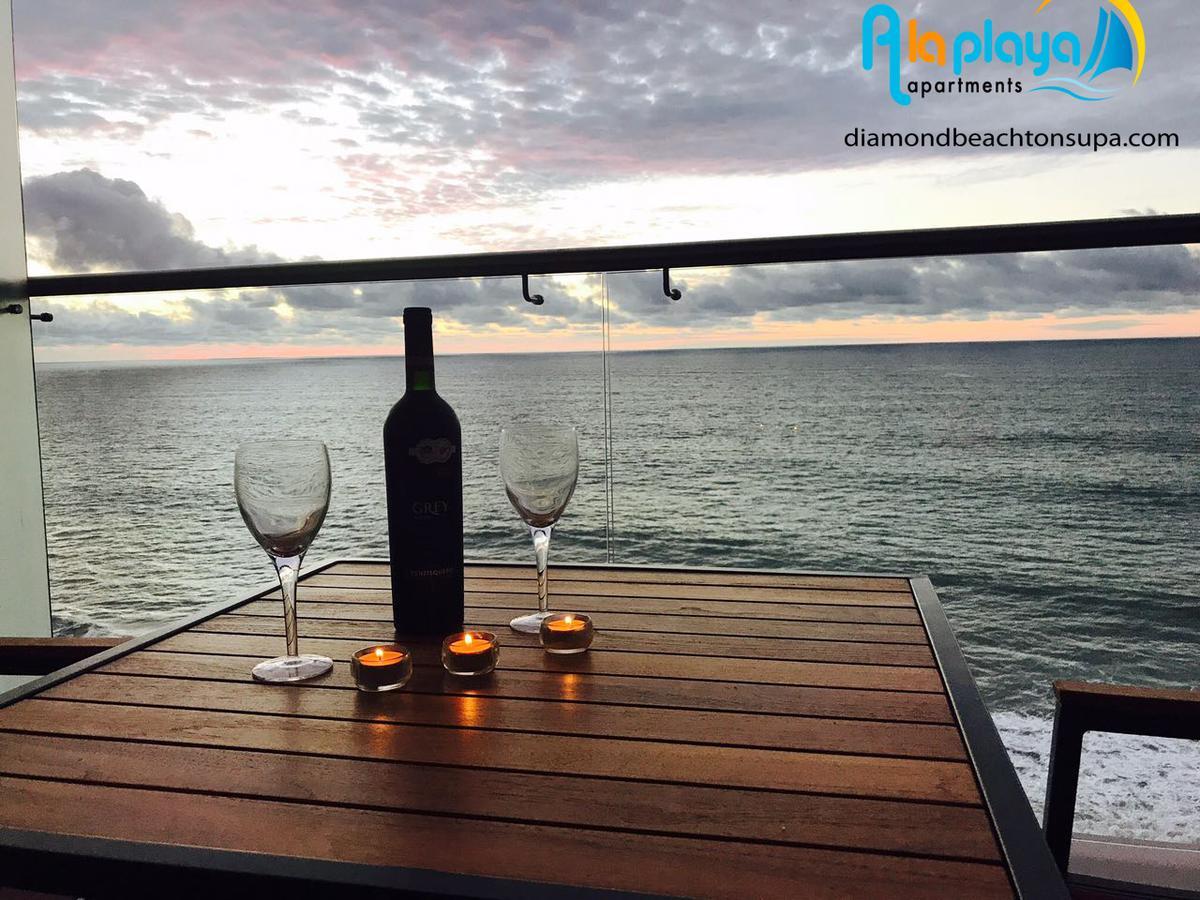 Resort Playa Azul Departamentos Frente Al Mar تونسوبا المظهر الخارجي الصورة