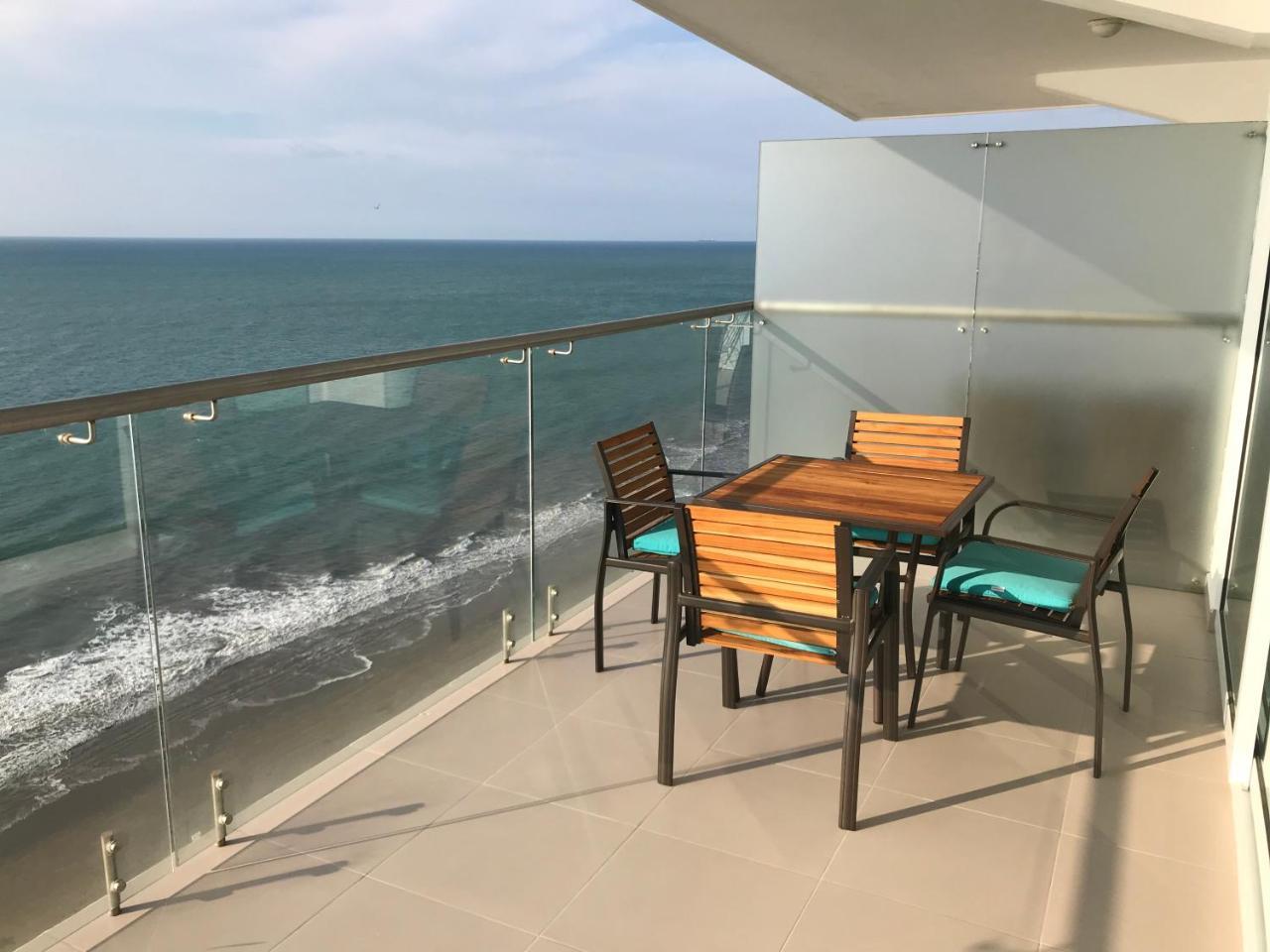 Resort Playa Azul Departamentos Frente Al Mar تونسوبا المظهر الخارجي الصورة