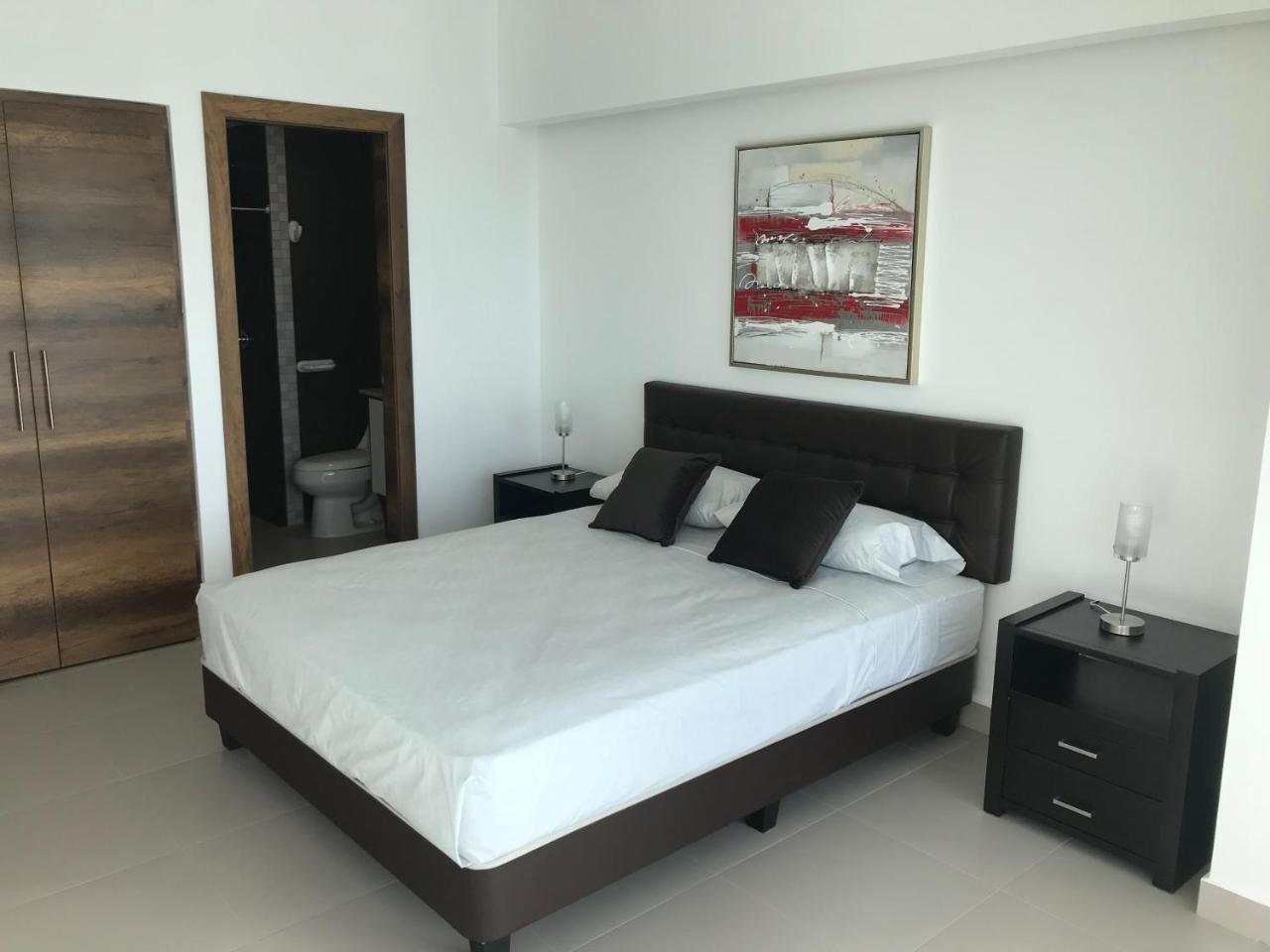 Resort Playa Azul Departamentos Frente Al Mar تونسوبا المظهر الخارجي الصورة