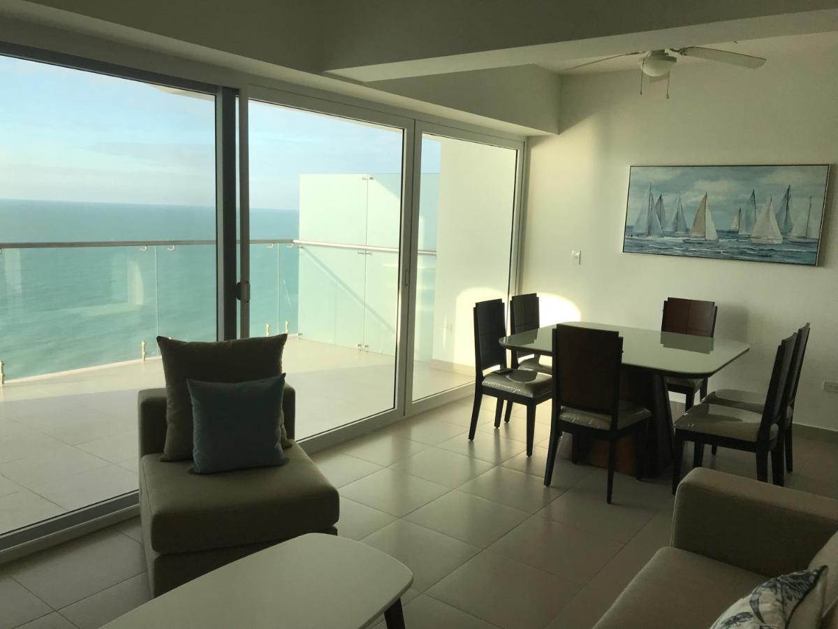Resort Playa Azul Departamentos Frente Al Mar تونسوبا المظهر الخارجي الصورة
