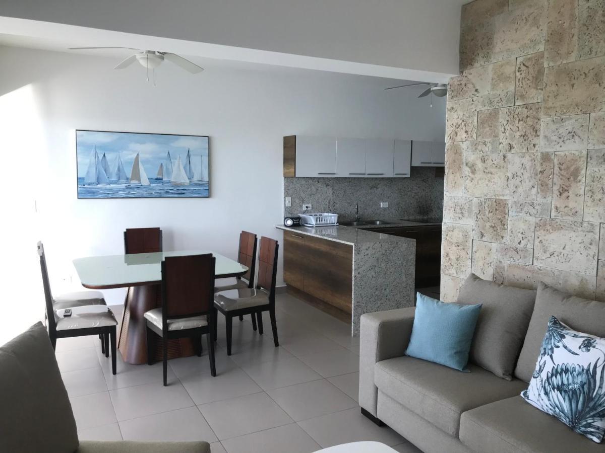 Resort Playa Azul Departamentos Frente Al Mar تونسوبا المظهر الخارجي الصورة